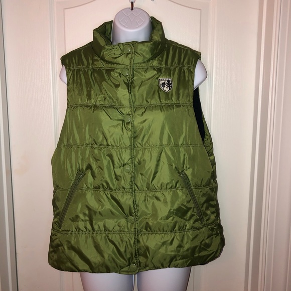 American Eagle Outfitters Jackets & Blazers - American Eagle Puffer Vest